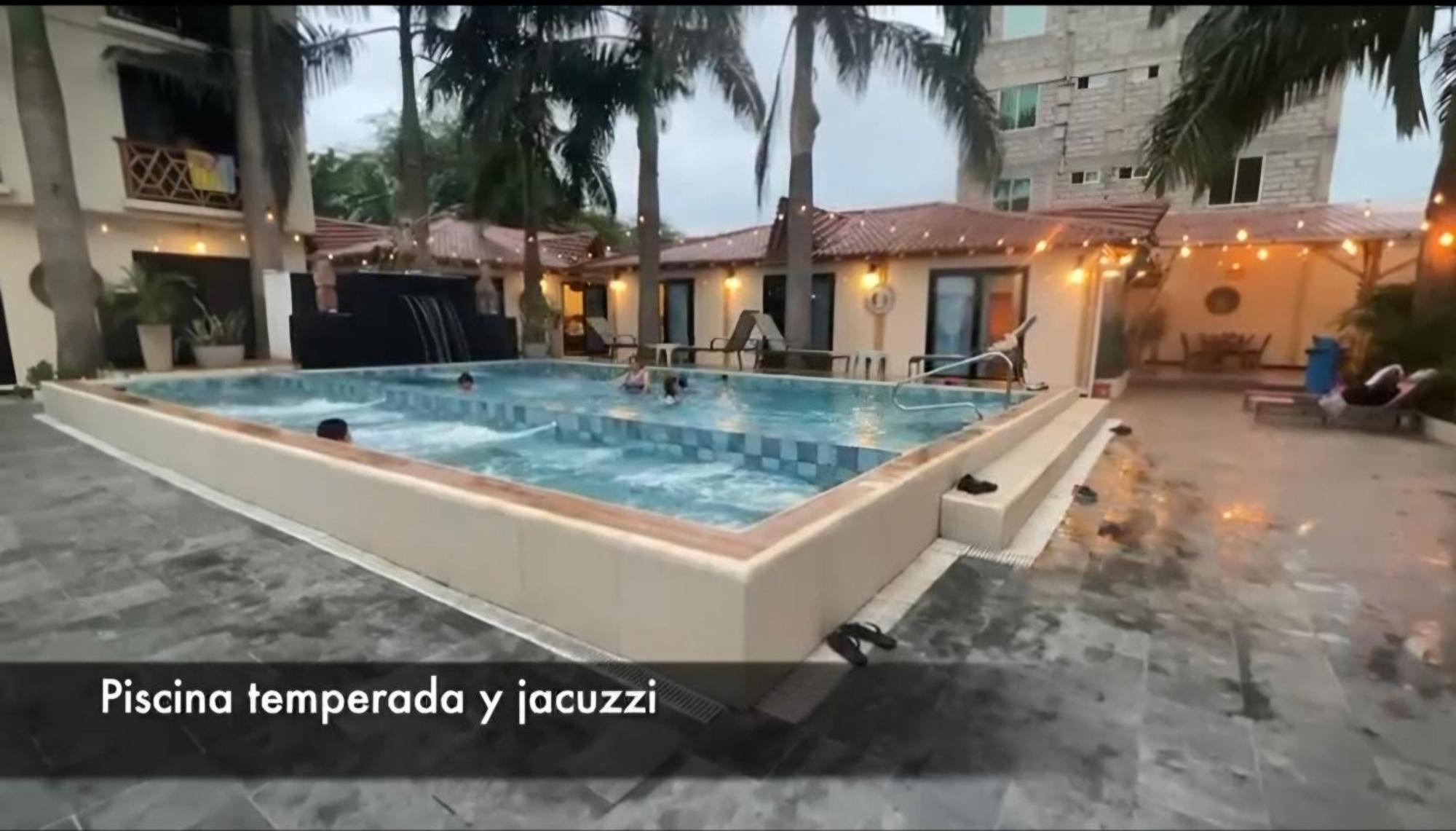 Hotel Berlin International Puerto López Kültér fotó