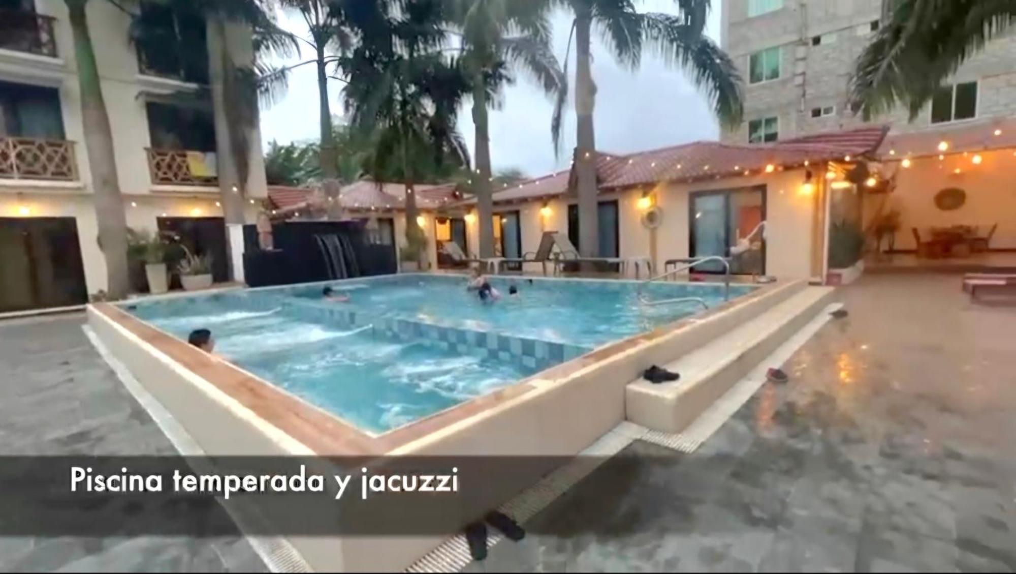 Hotel Berlin International Puerto López Kültér fotó