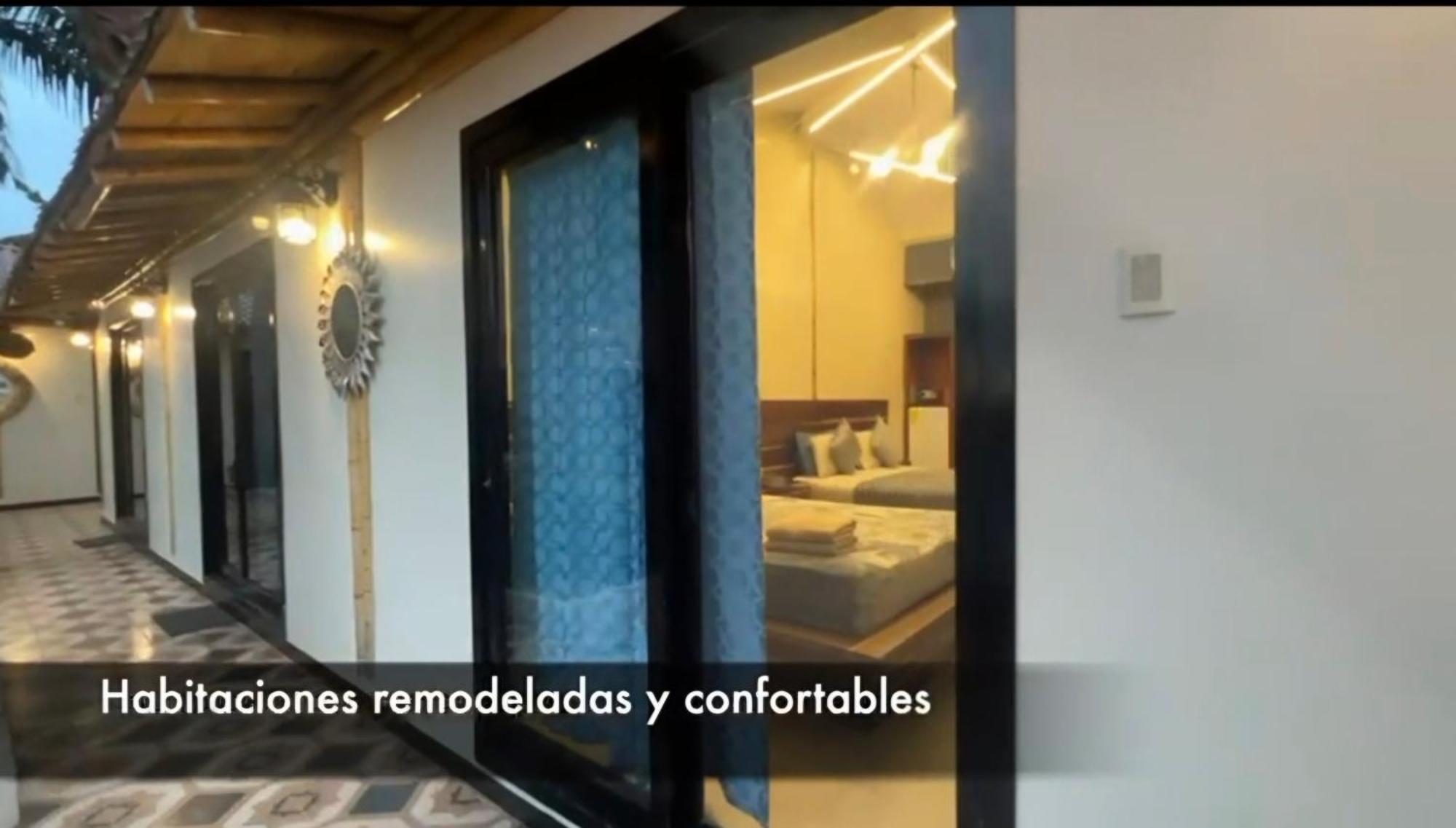 Hotel Berlin International Puerto López Kültér fotó