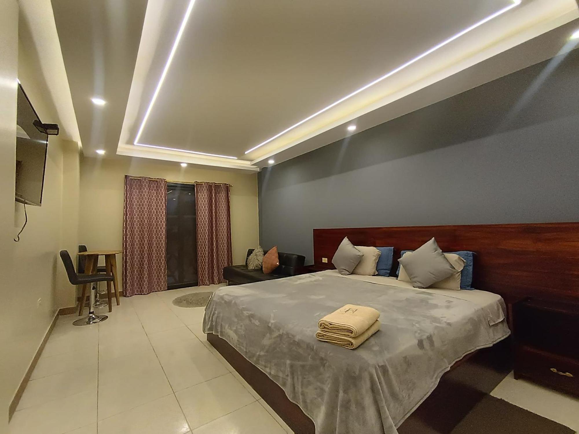 Hotel Berlin International Puerto López Kültér fotó